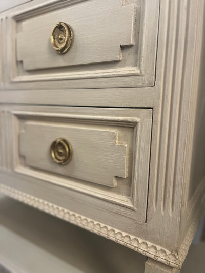 Natural Gray Wash Swedish Chest