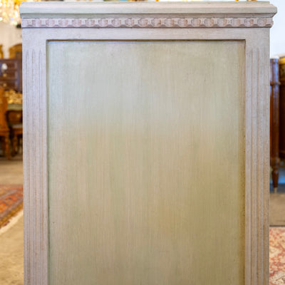 Swedish 3-Drawer Dresser – Beveled Drawers & Distressed Pink-Green Finish
