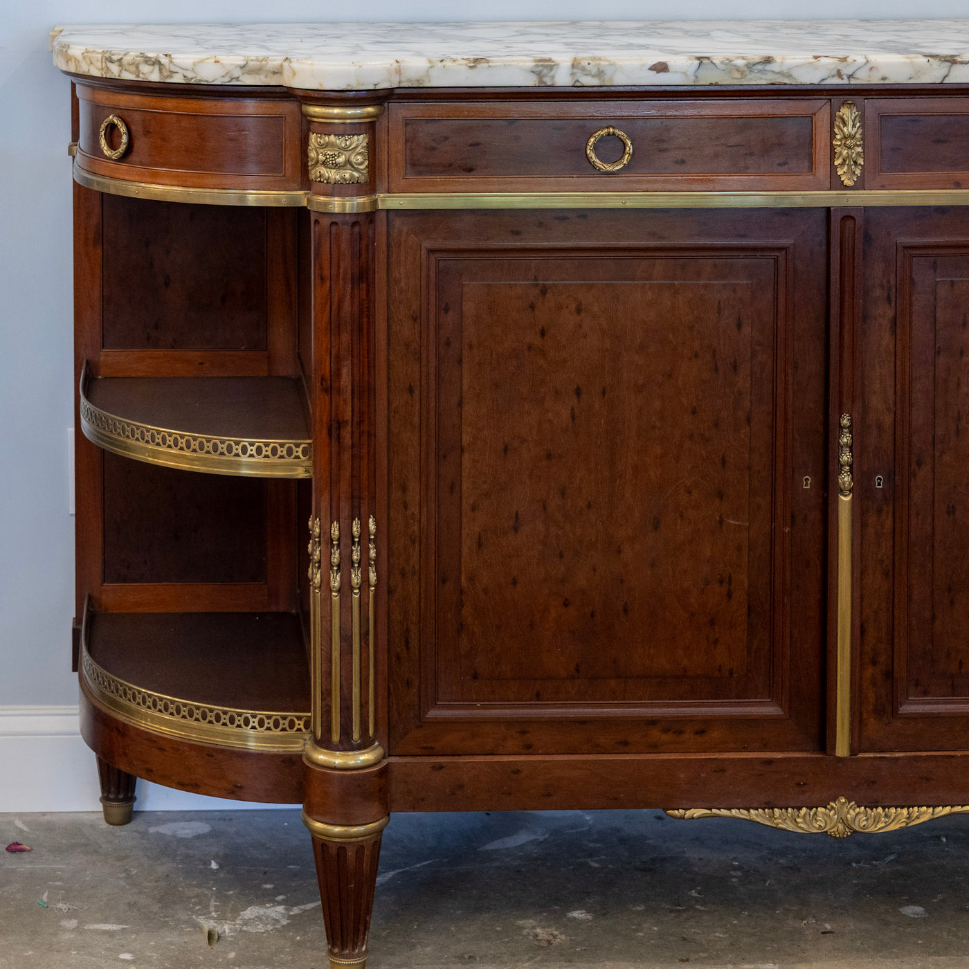 Louis XVI Burl Walnut Demilune Sideboard – Calacatta Vagli Oro Marble Top & Bronze Ormolu