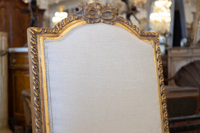 Louis XVI Dining Chair in White – Gilded Gold Frame & Floral Carved Details