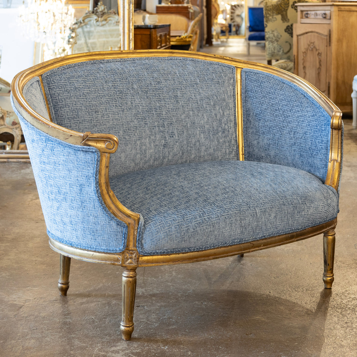 Louis XVI Round Settee – Gilded Frame & Greek Key Blue Velvet