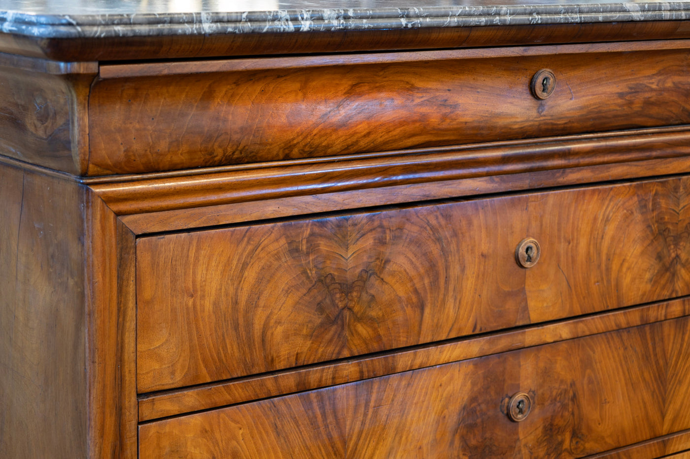 Louis Philippe Burl Wood Chest – Black Marble Top & Keyhole Detail