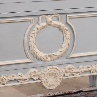 Swedish 2-Drawer Chest – White Trim with Wreath & Shell Cravings in Blue