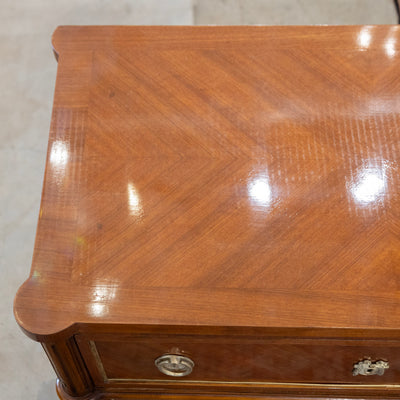 Louis XVI Burl Wood 3-Drawer Nightstand – Rounded Corners and Gold Inlay