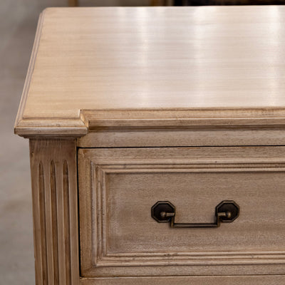 French Oak Stripped 3-Drawer Chest – Fluted Columns & Square Pulls