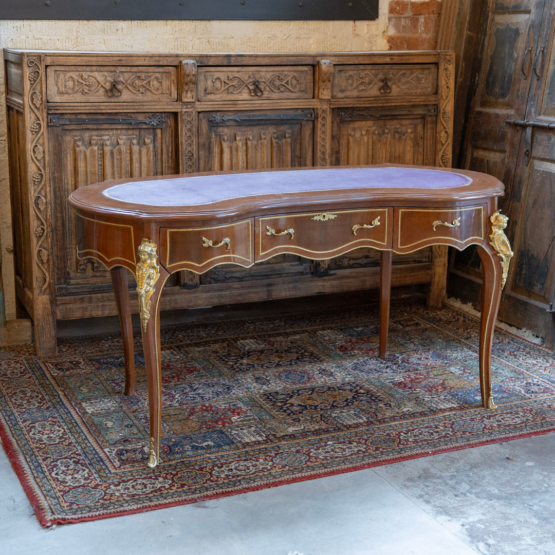 Writing & Secretary Desks – Le Chateau