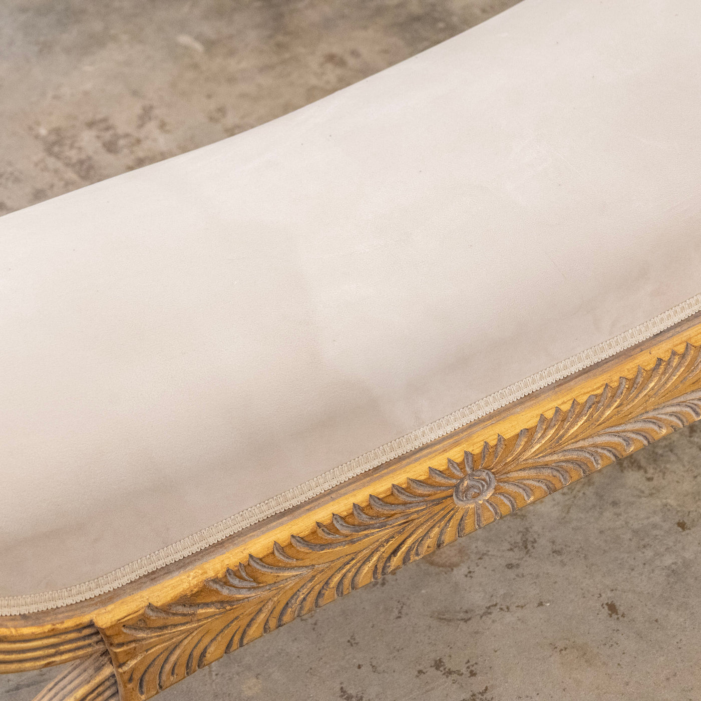 Boudoir Bench – Gilded Carvings & White Velvet Upholstery