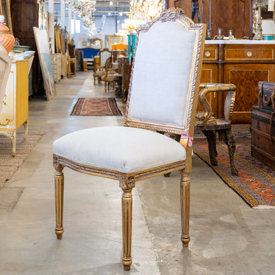 Louis XVI Dining Chair in White – Gilded Gold Frame & Floral Carved Details