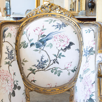 Louis XVI Gilded Bergère Chair – Chinoiserie Floral Linen & Green Velvet Upholstery