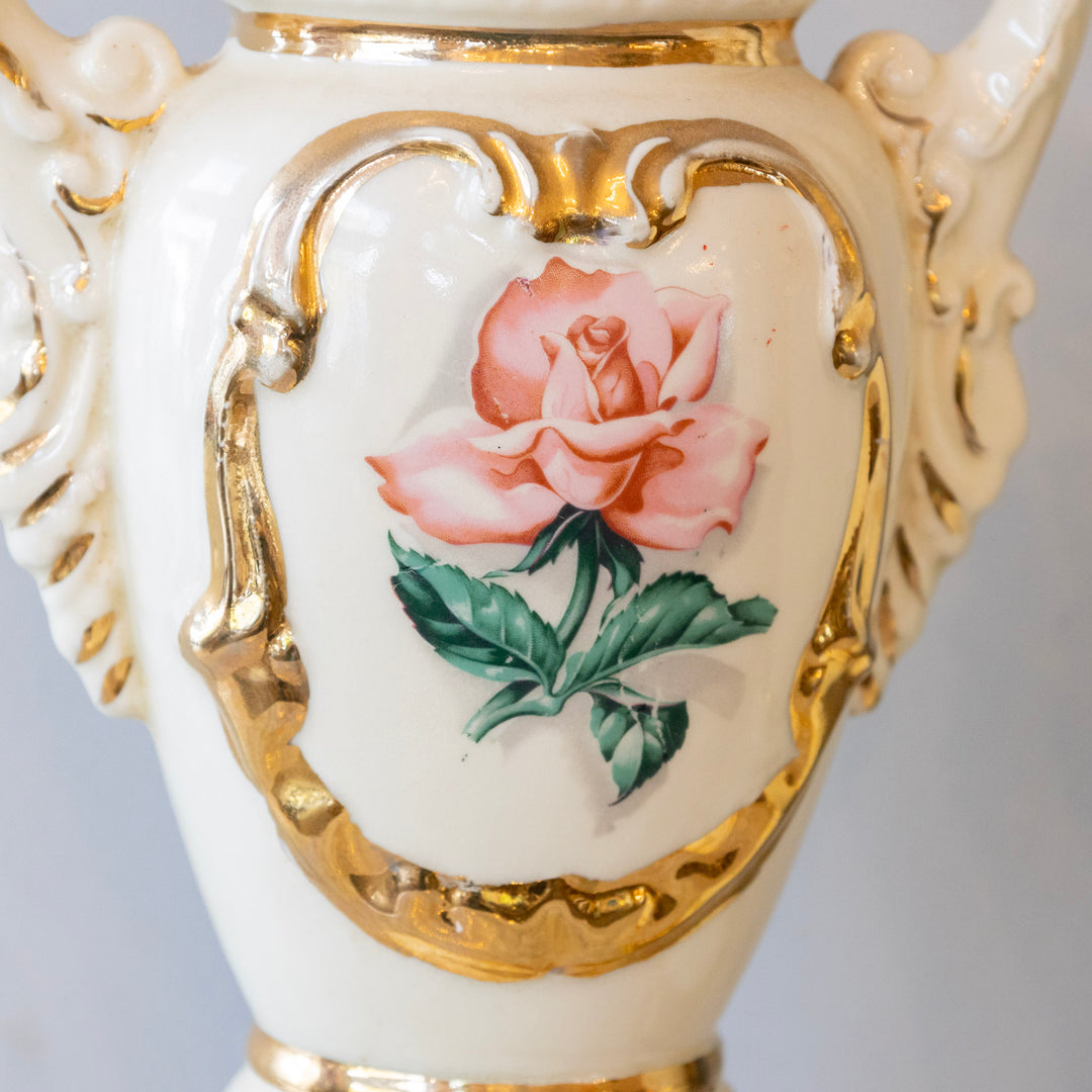 フランス製 ホワイト花びらデザインのライト ラタン　ピンクベージュ 7_D070_6w_french_table_lamps_w