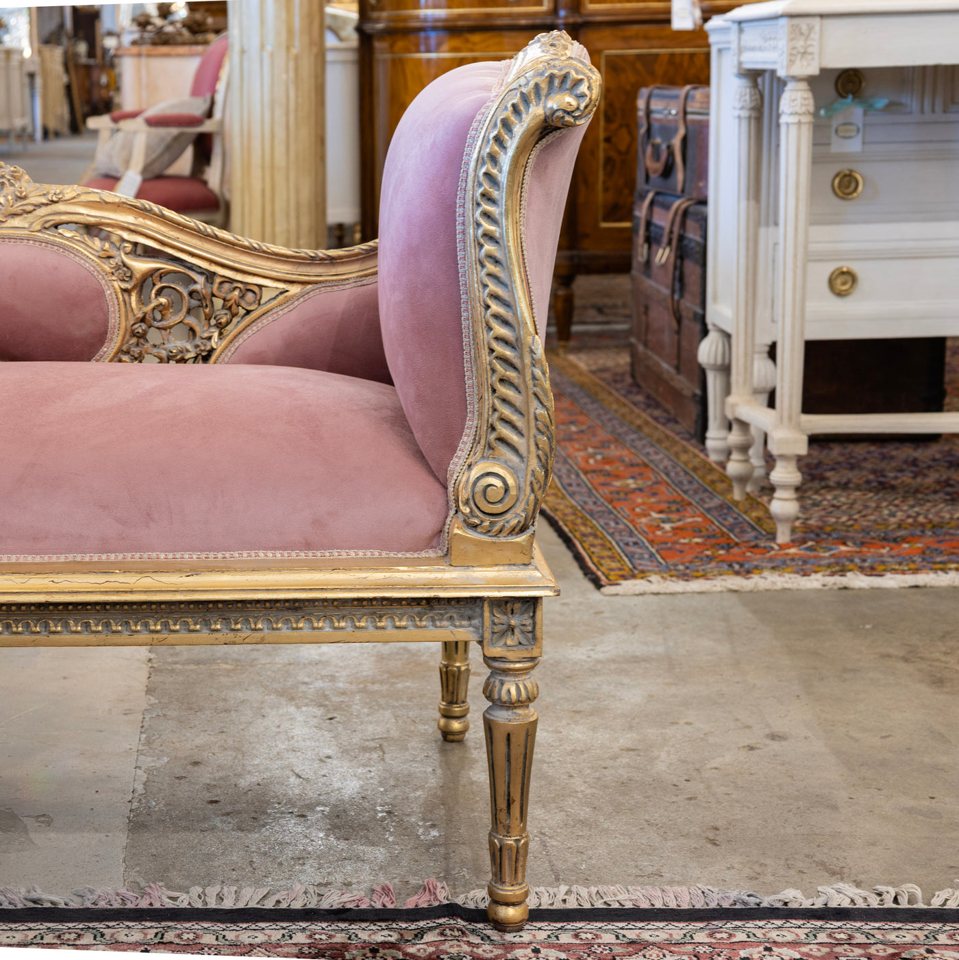 Louis XVI Gilded Settee – Pink Velvet Upholstery & Carved Detail