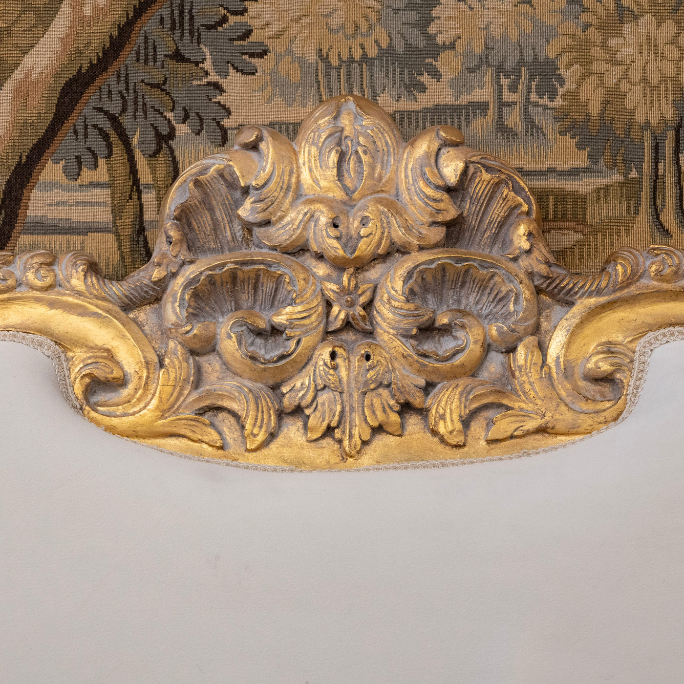 Louis XV Gilded Ornate King Bed Set – Sculpted Trim with Carvings & Soft White Velvet