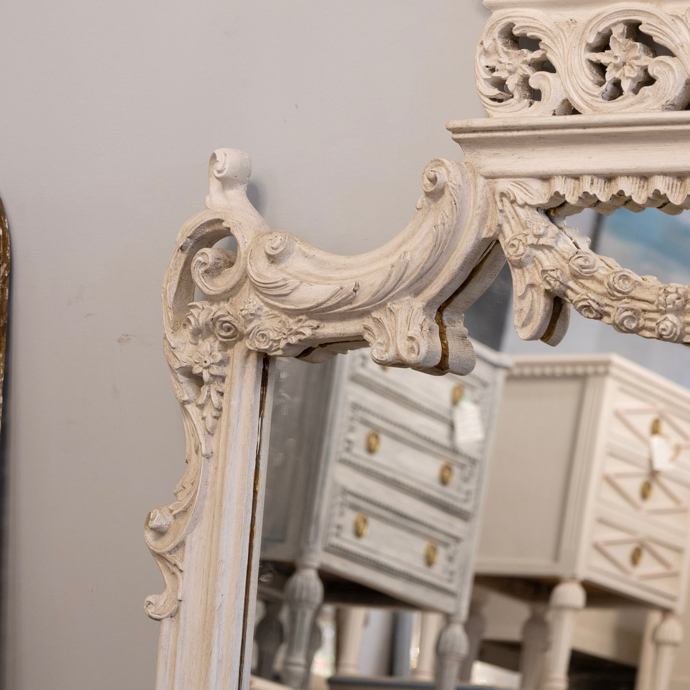 Louis XV Trumeau Mirror – Intricate Wreath Carvings in Antique White