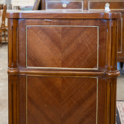 Louis XVI Burl Wood 3-Drawer Nightstand – Rounded Corners and Gold Inlay