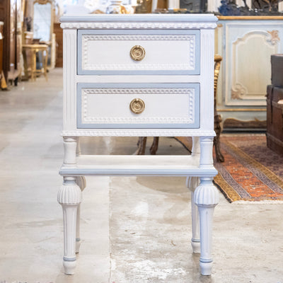 Petite Swedish Nightstand with Shelf – White with Blue Beaded Trim