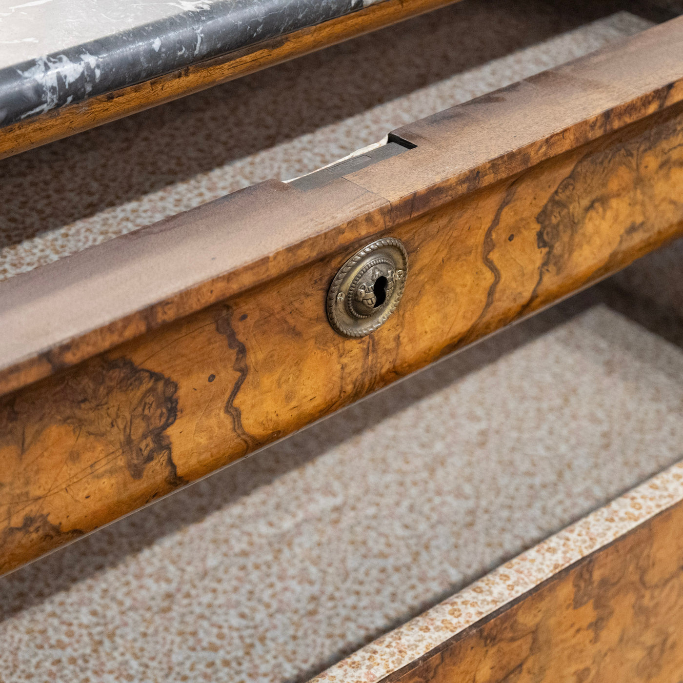 Louis Philippe Marbled Burl Wood Chest – Black Marble Top