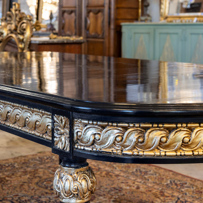 Louis XVI Dining Table – Black Lacquer with Gold Carvings
