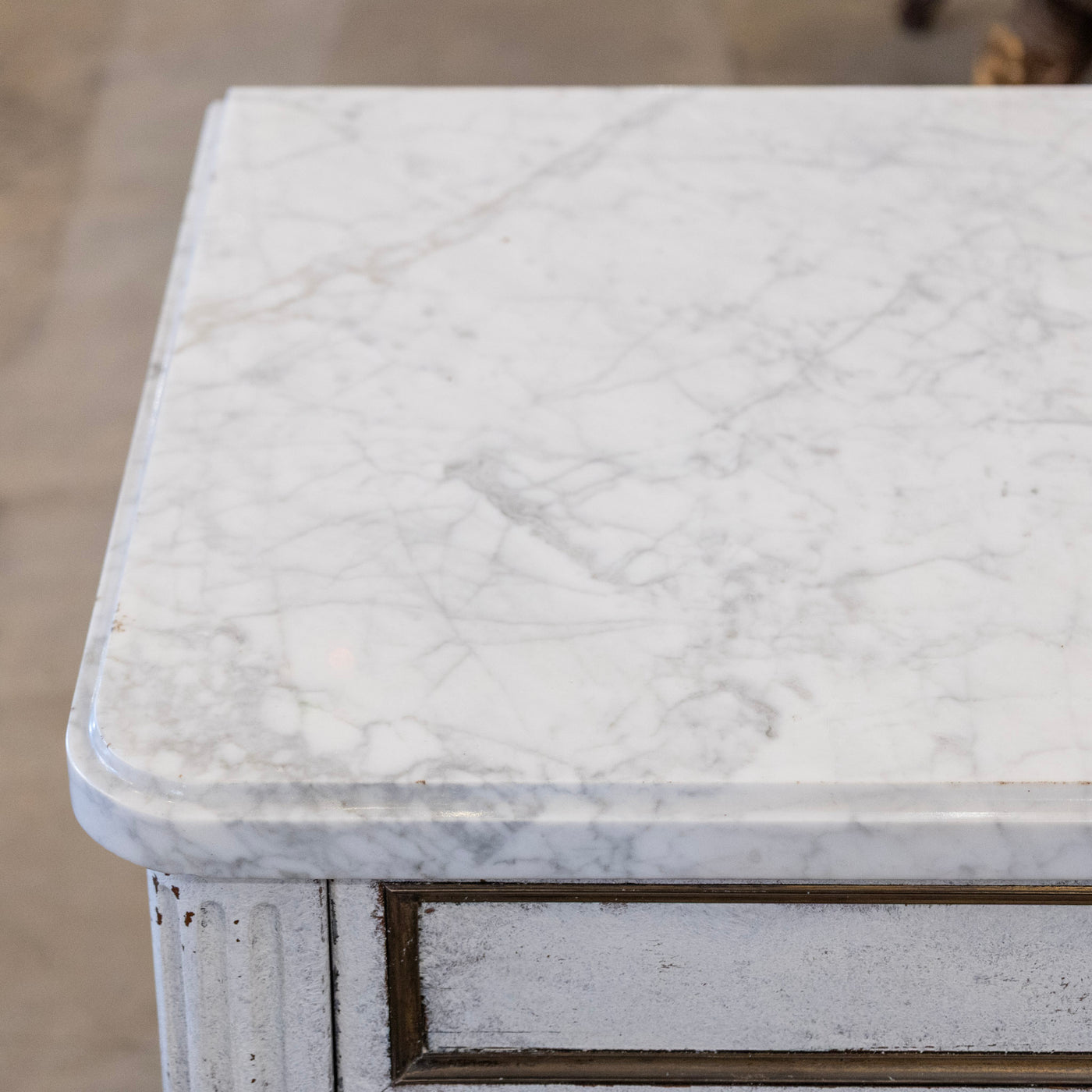 Louis XVI 3-Drawer Chest – White Distressed Finish with Marble Top