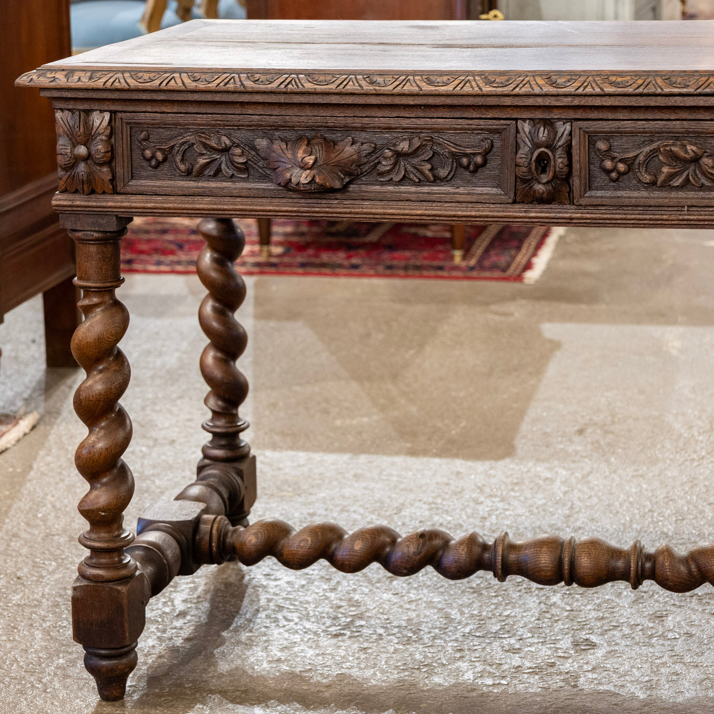 French Barley Twist Writing Desk – Hand-Carved Floral Detailing