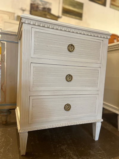 White Swedish Horizontal Reeded Nightstand | Le Chateau | European Luxury Furniture in Atlanta