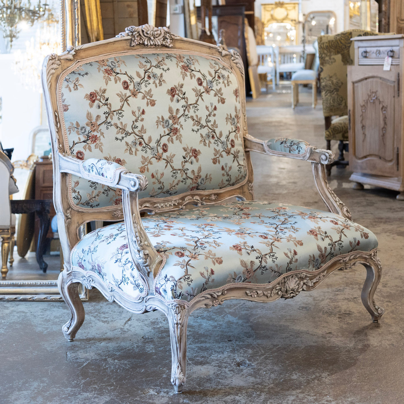 Louis XV Painted Settee – Floral Scalamandré Upholstery & Carved Trim