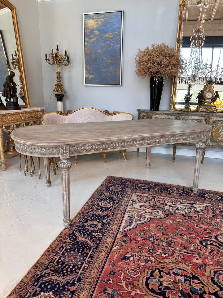 France Antique-フレンチテーブル Antique French Dining Table with Carved Detailing – Le Chateau
