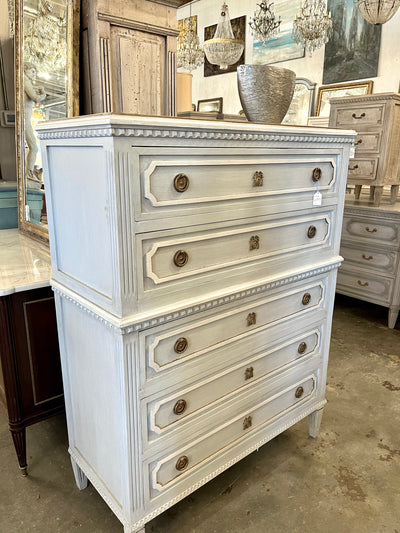 Early 1900s Swedish Dresser